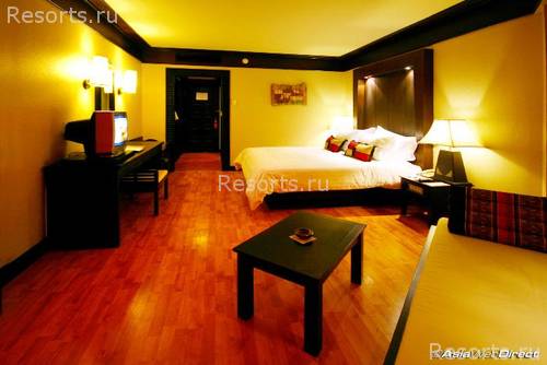 Kata Beach Resort & Spa 20